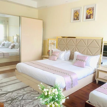 Hotel Sky Blue Mada Alasora ภายนอก รูปภาพ