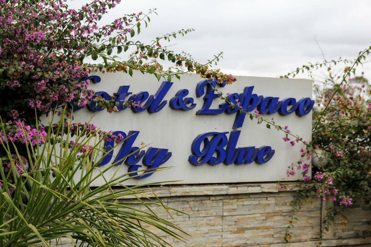 Hotel Sky Blue Mada Alasora ภายนอก รูปภาพ